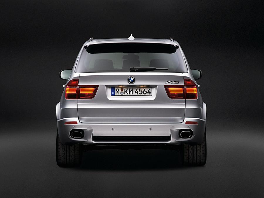  BMW X5 4.8i M Sport Package 2007 года  (фото 2 из 5)